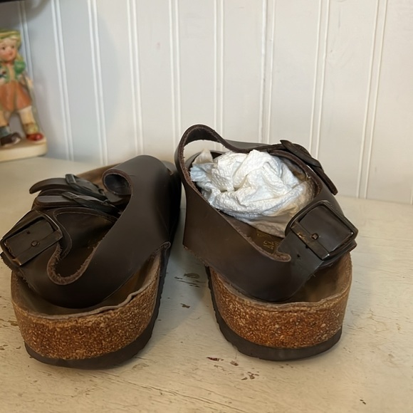 Birkenstock sandals size 42/10 big buckle - Picture 2 of 9